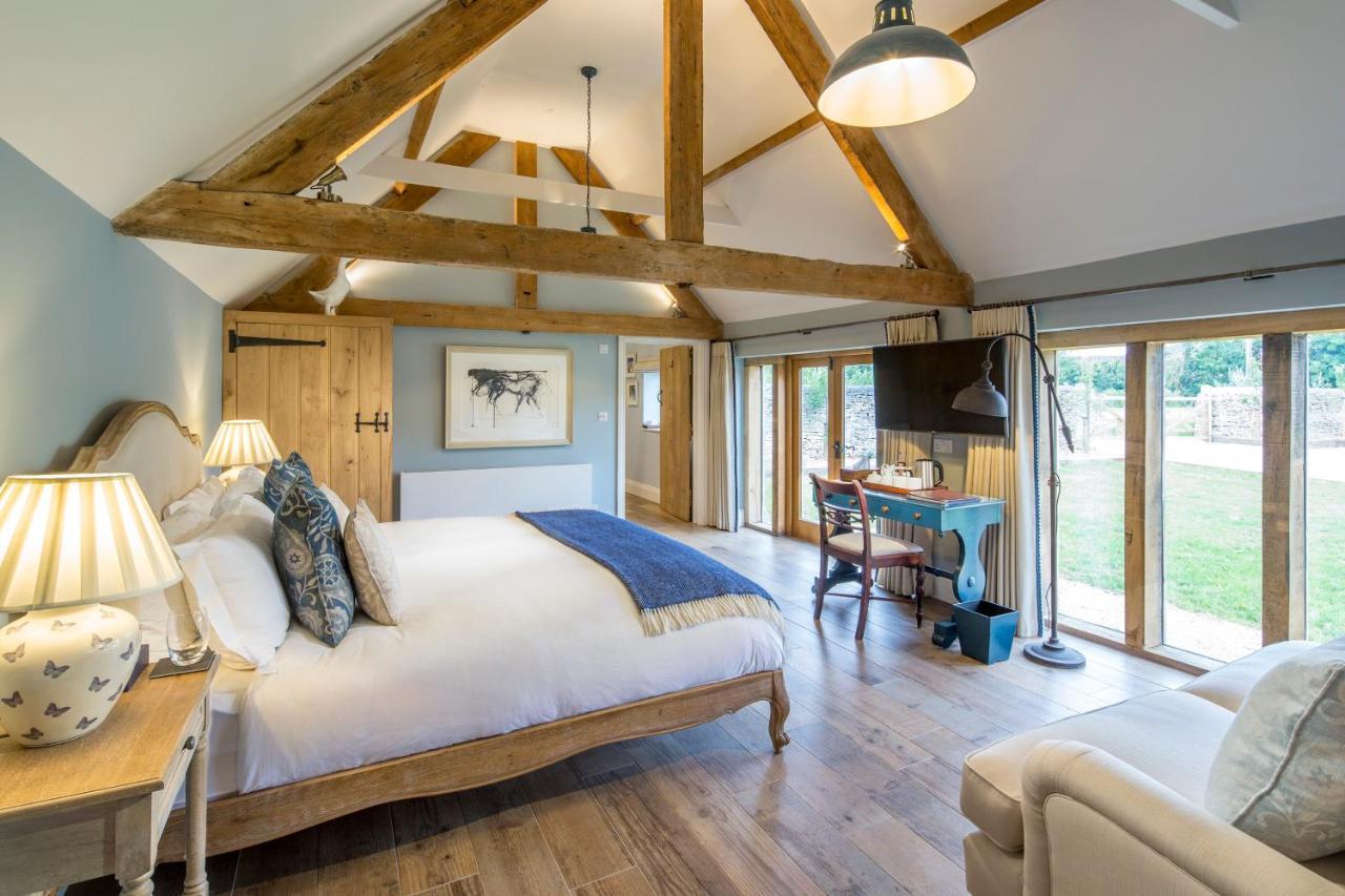 The Cowsheds Villa Brinkworth Екстериор снимка