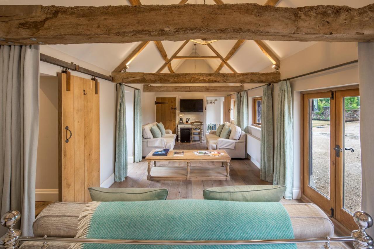 The Cowsheds Villa Brinkworth Екстериор снимка